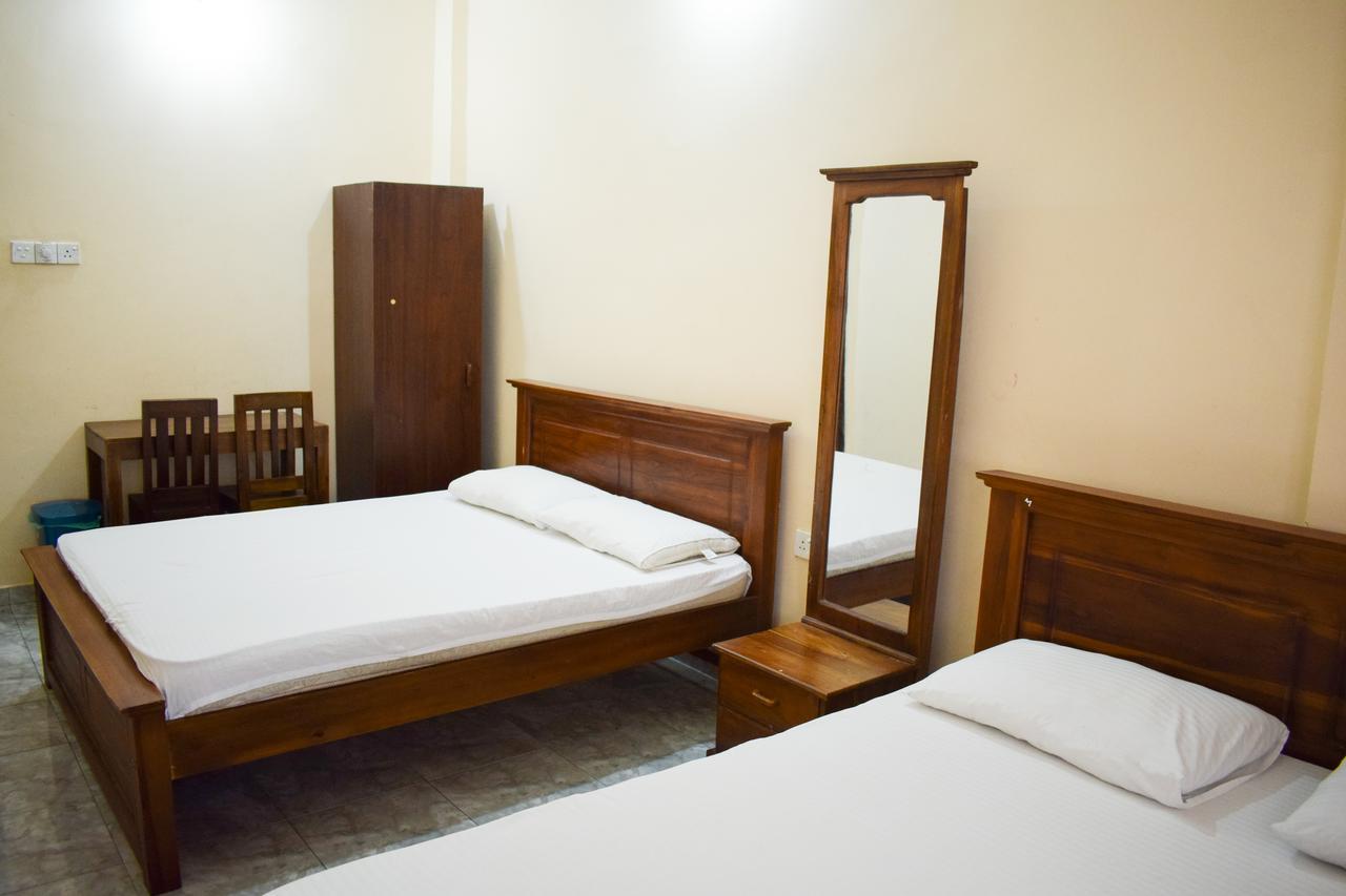 Yoho Adhikarana Mawatha Hotel Colombo Exterior photo
